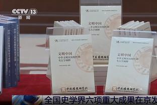 泽林斯基当选2023年波兰足球先生，生涯首次斩获这一奖项